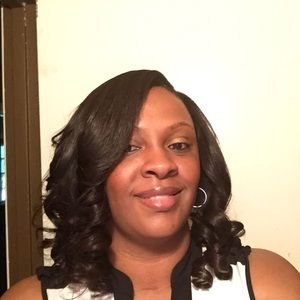 Meet your Posher, Sonya